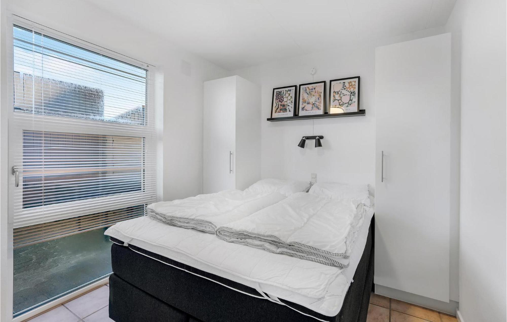Amazing Home In Hvide Sande With Wifi Bjerregard Bagian luar foto